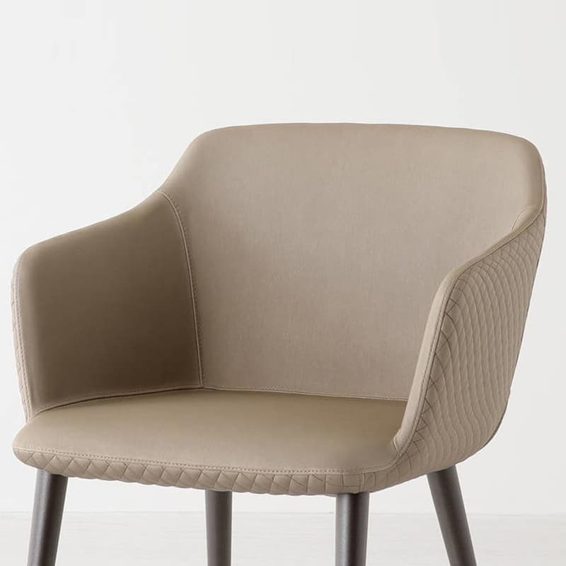 Olimpia - 01 Armchair by Aria