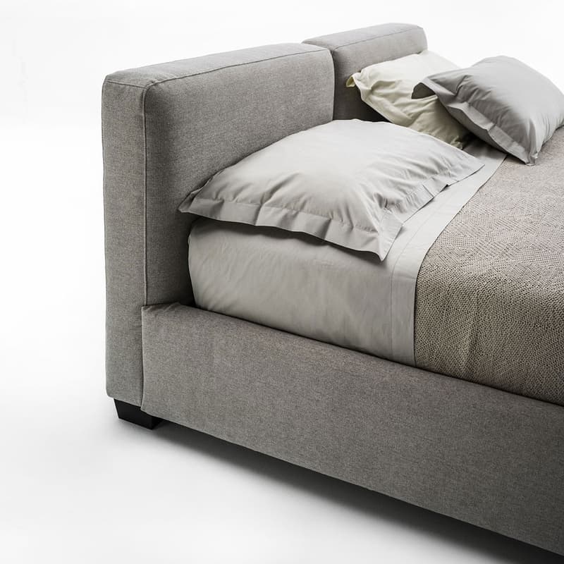 Tiberius Double Bed by Frigerio