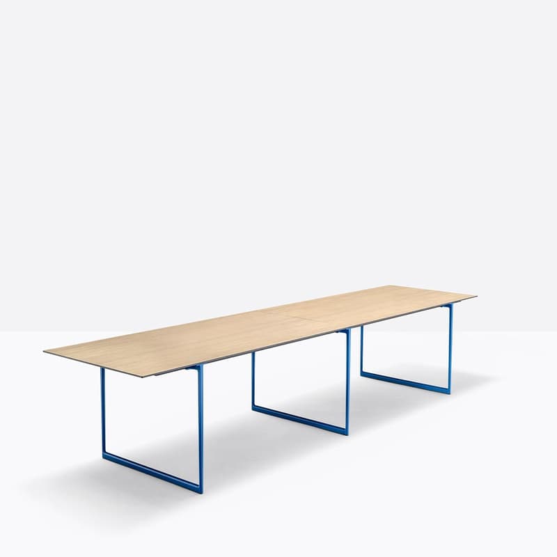 Toa Toa2 Office Desk by Pedrali