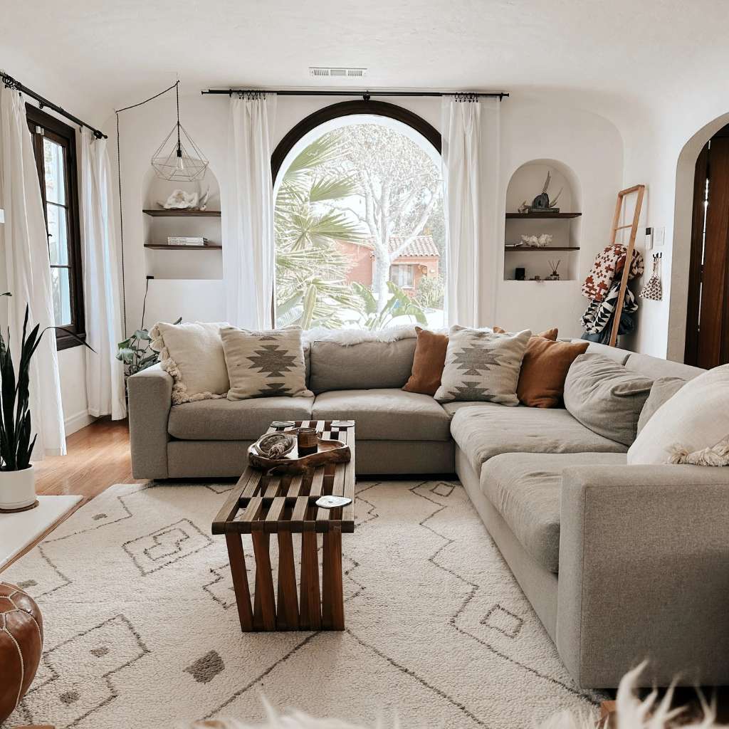 Blanco luxury sofa in a cozy, stylish living room with plush cushions.