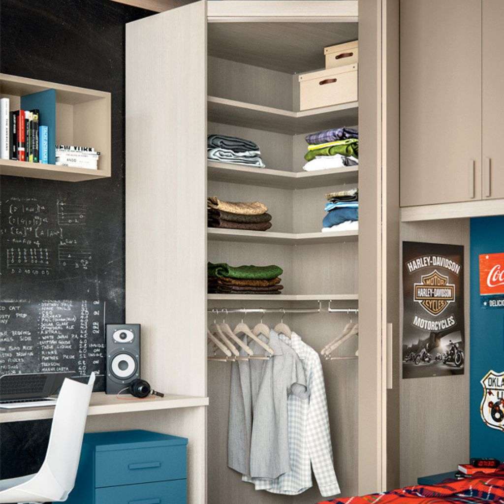Furbambini practical wardrobe with space-saving shelving and vibrant accents.