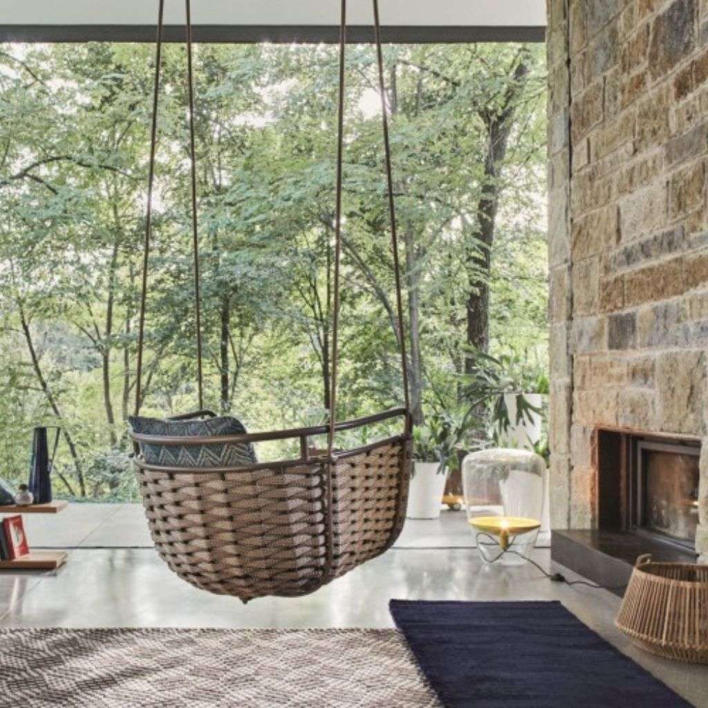 Roberti Rattan lounge seating by the poolside with a minimalist design.