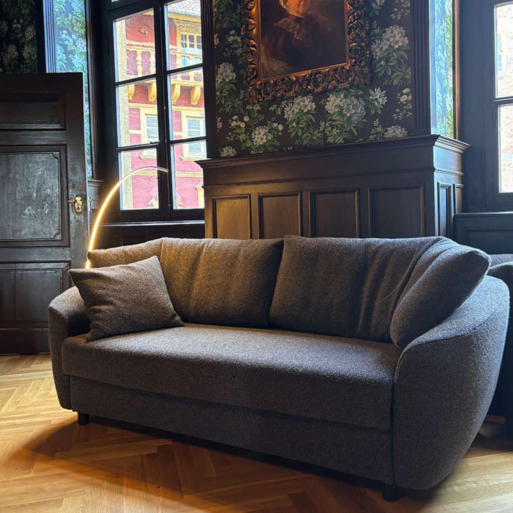 Sophisticated living room sofa by Signal Design, a perfect blend of comfort and style for luxury interiors.