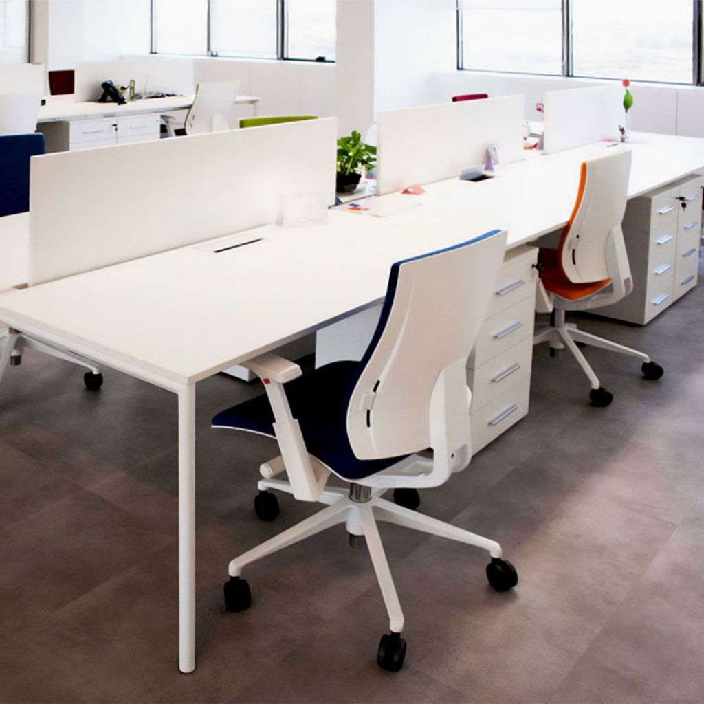 Stylish, collaborative workspace featuring Uffix's minimalist office furniture