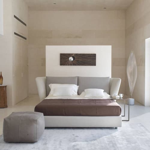 Volo Double Bed Accent Collection by Naustro Italia