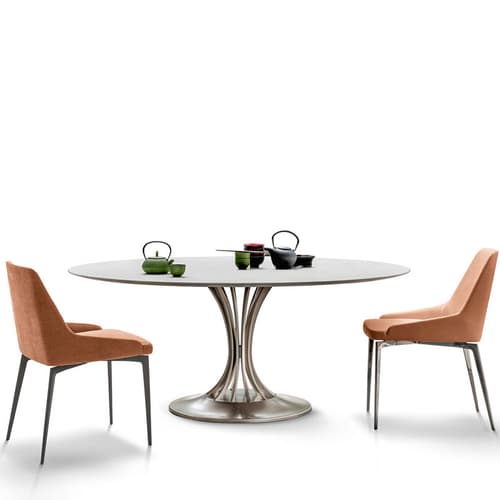 Radar Dining Table by Alivar