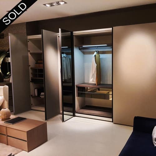 Hinged/Sliding Wardrobe by Logo | FCI London