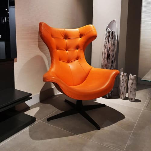 Relaxing Armchair by Poltrona Frau | FCI London