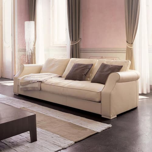 Rubens Classic Sofa by Longhi