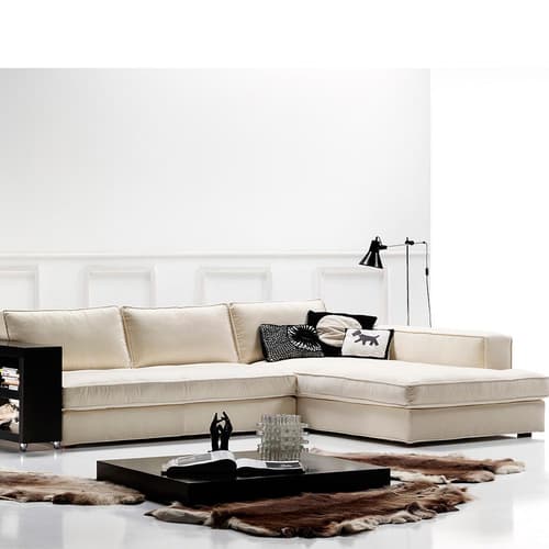 Manhattan Sofa by Silvano Luxury