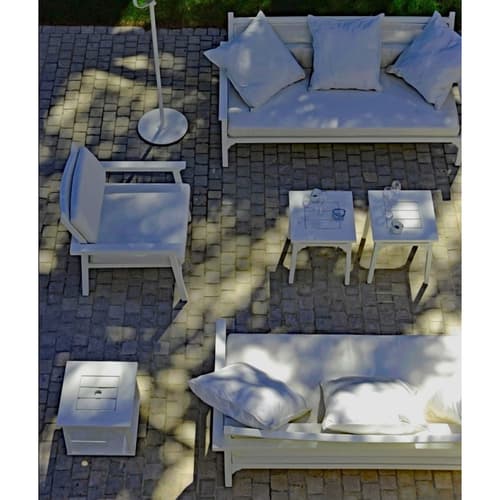 Classique Outdoor Sofa by Skyline Design