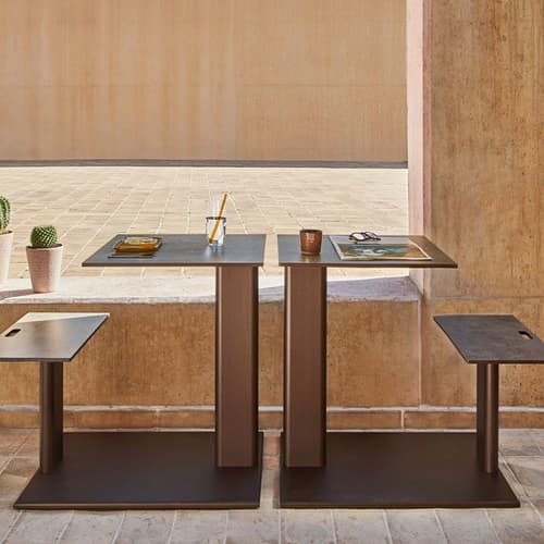 Plinto Sit And Eat Outdoor Table by Varaschin