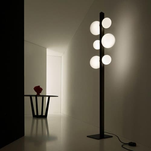 Ics Floor Lamp by Vesoi