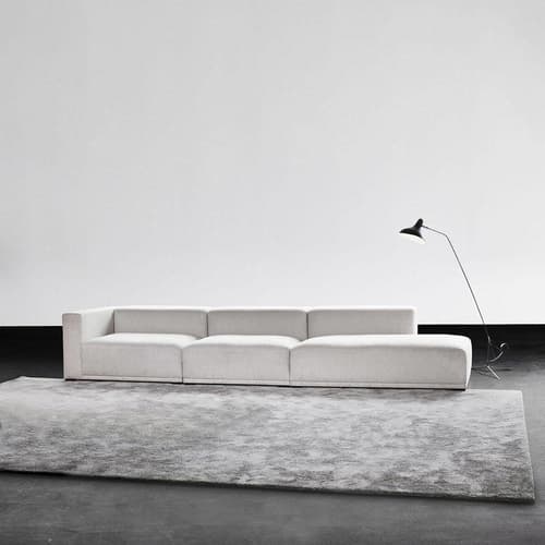 Avenue Sofa by XVL