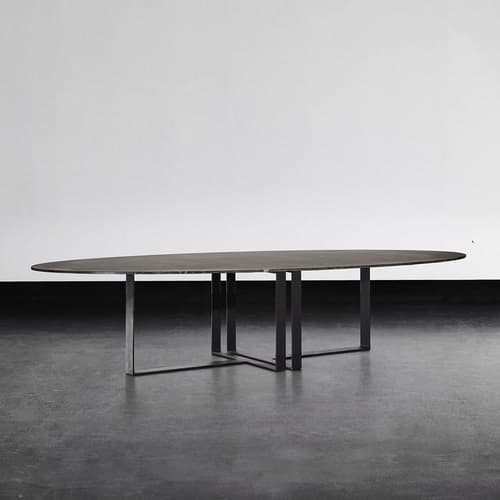 Luna Oval Dining Table by XVL