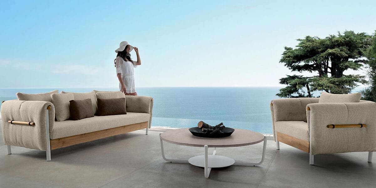 FCI London classy outdoor coffee table idea; refined silhouette for contemporary patios.