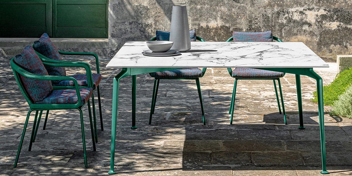 FCI London Cruise Alu outdoor dining table: modern, sturdy, ideal for garden meals