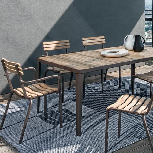 How Thick Should An Outdoor Tabletop Be?