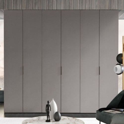 How to Modernise Old BuiltIn Wardrobes? 5 Tips from Our Team