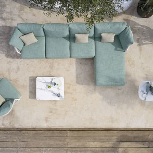 Making A Statement With Modern Outdoor Furniture