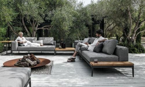 8 Tips For Resolving Conflicts with Clients