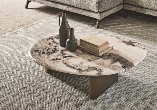 Upgrading Your Living Room With the Latest Designer Coffee Table Trends