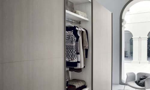 Why Install a Built-In Wardrobe