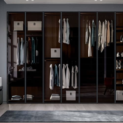 The Pros and Cons of Fitted Wardrobe Mirrors