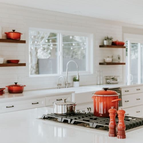 8 Reasons to Consider Open Shelving in Your Kitchen