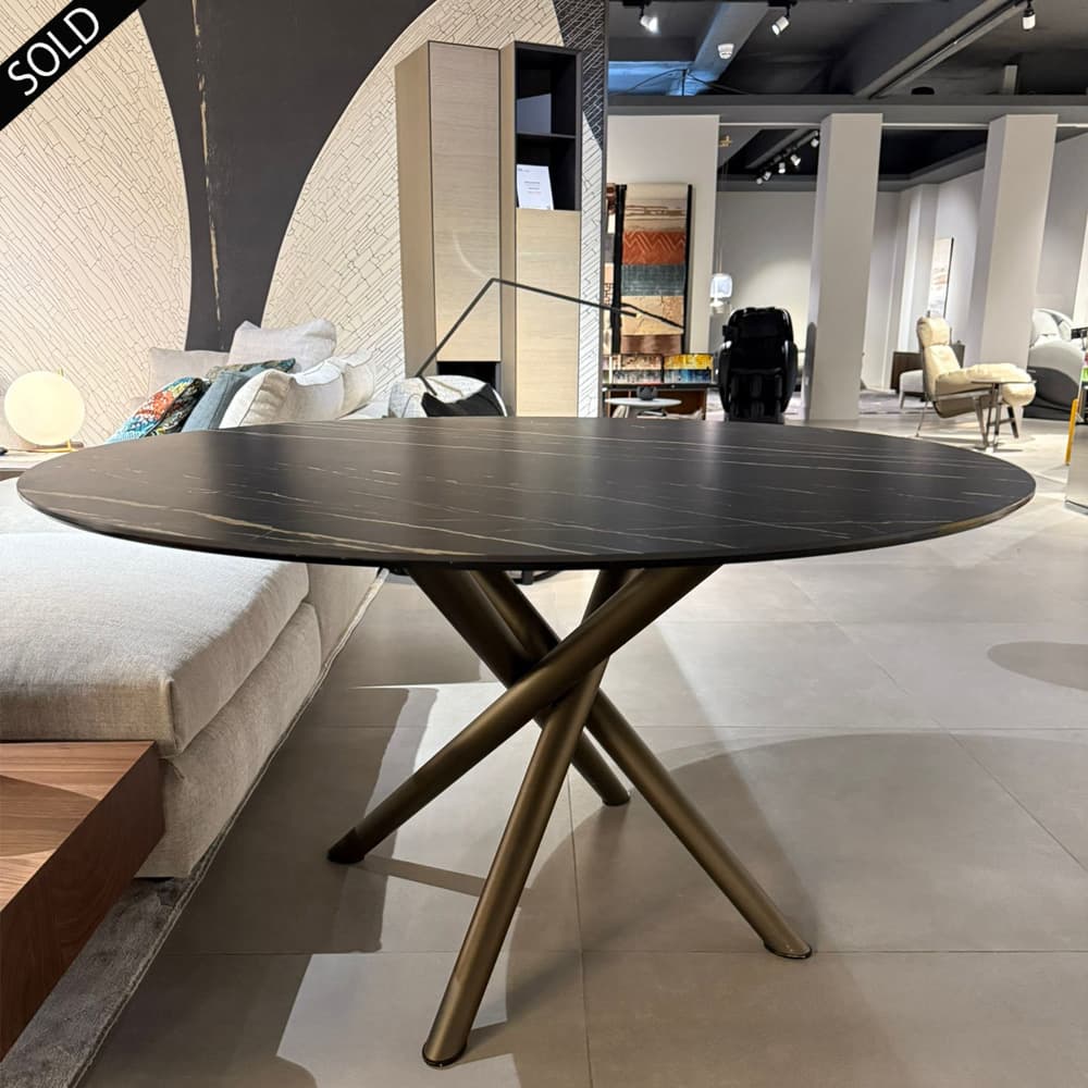 Baly Dining Table by Italforma