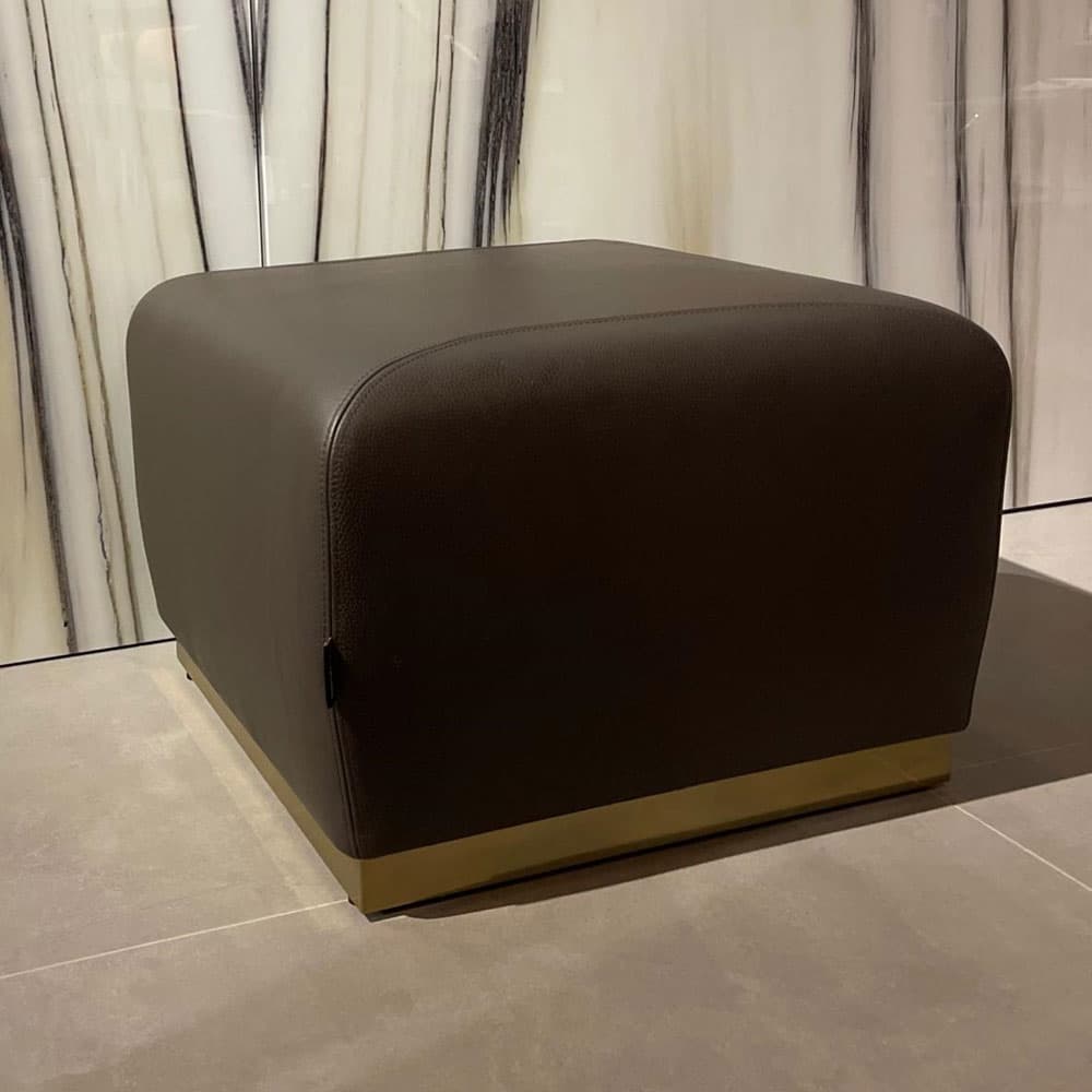 Mike Pouf by Laskasas