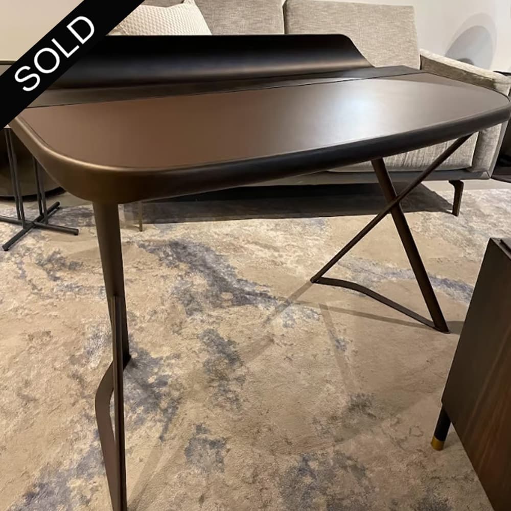 Cocoon Leather Desk By FCI London