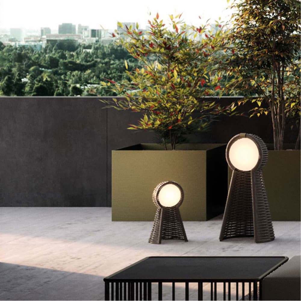 Eos Outdoor LightingBy FCI London