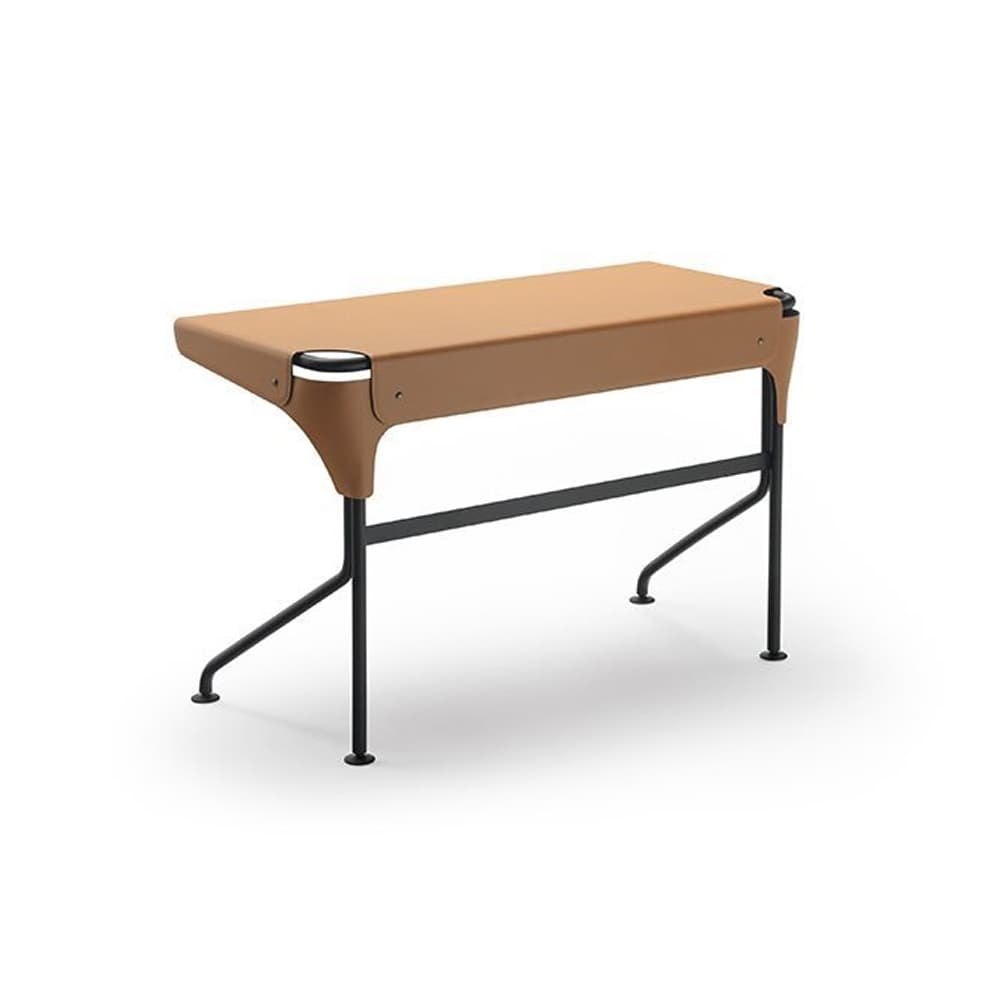 Tucano Desk by FCI London