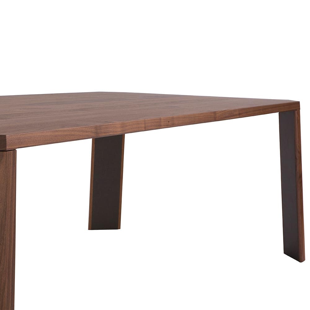 O-Rizon 001 Dining Table by Altitude