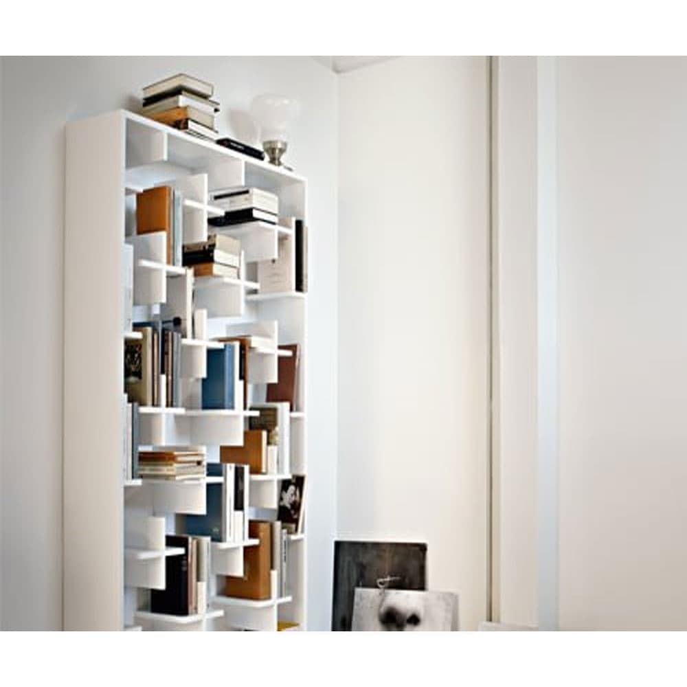 Target Bookcase by Arketipo | By FCI London