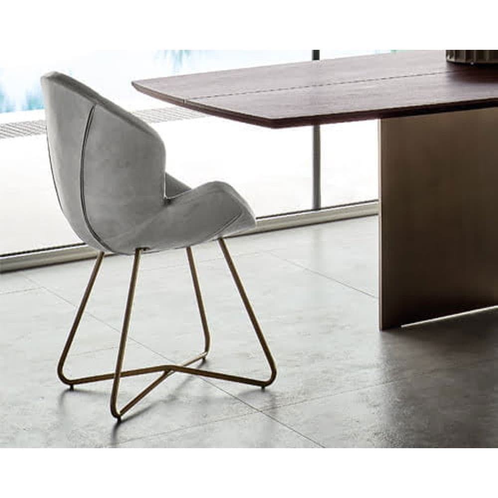 Victoria Dining Chair by Arketipo | By FCI London