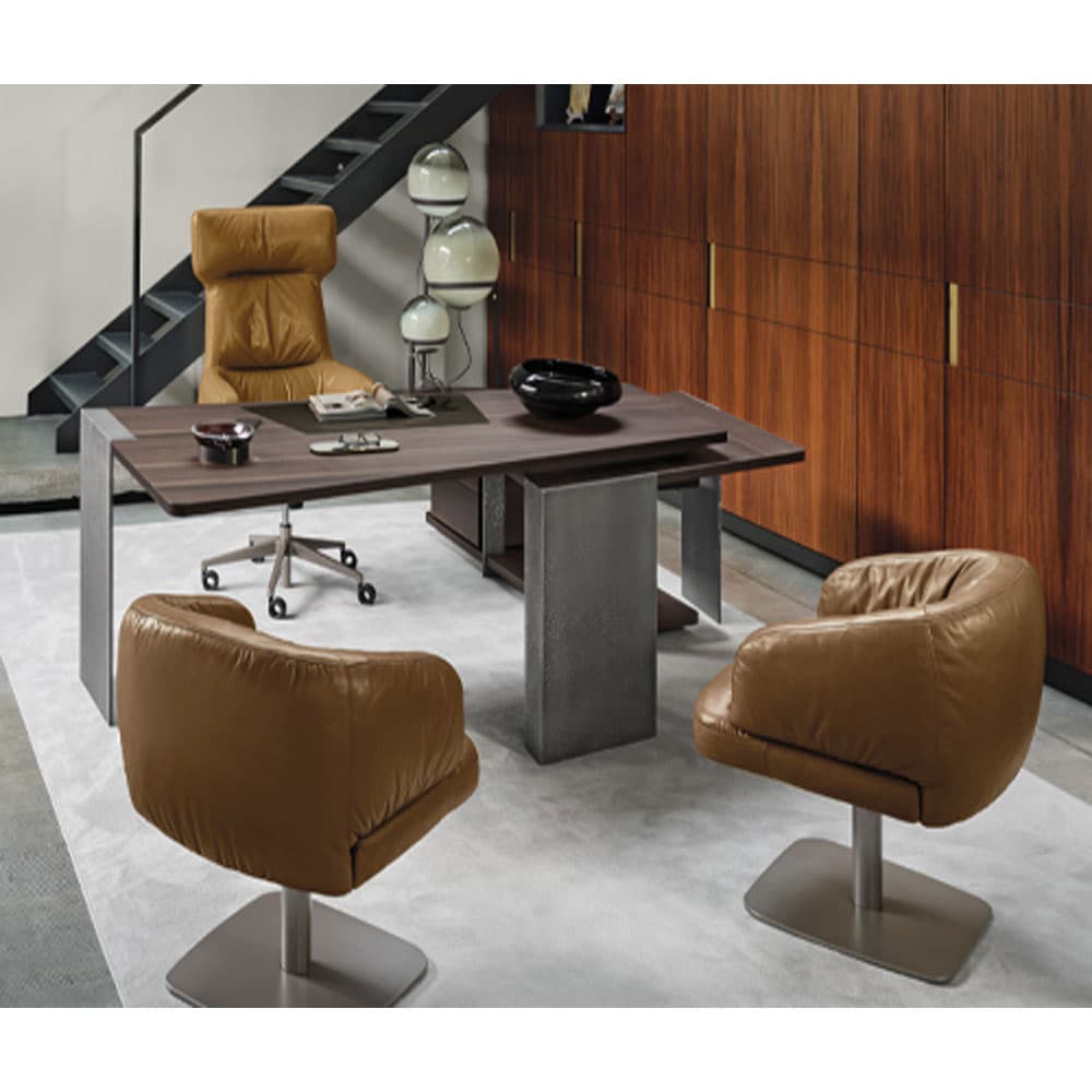 Wall Street Desk by Arketipo | By FCI London