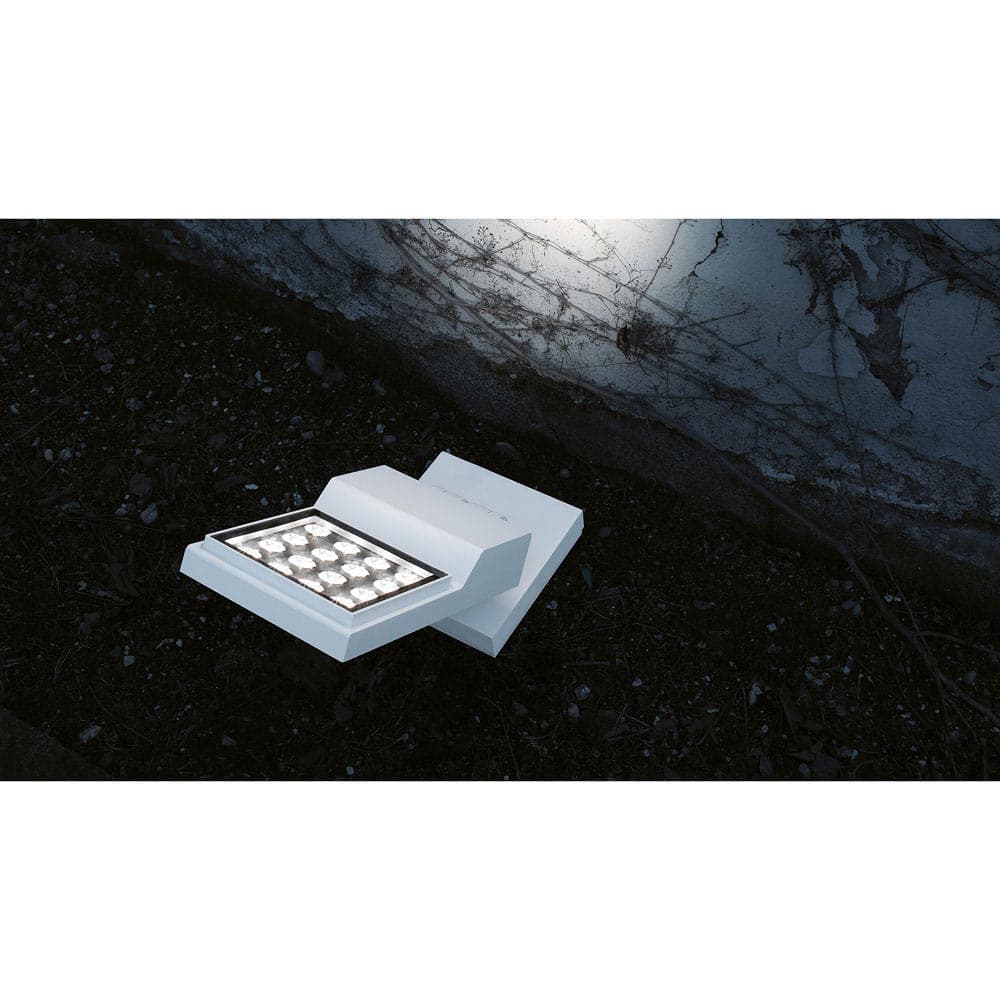 Cefiso Wall Lamp by Artemide