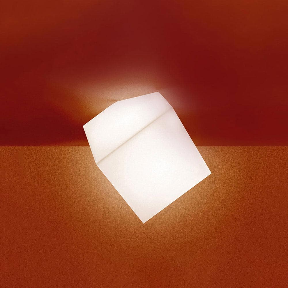 Edge Wall Lamp by Artemide
