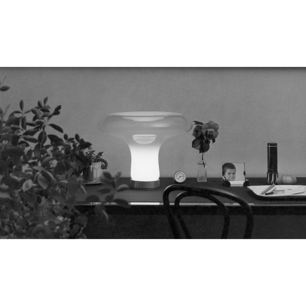 Lesbo Table Lamp by Artemide
