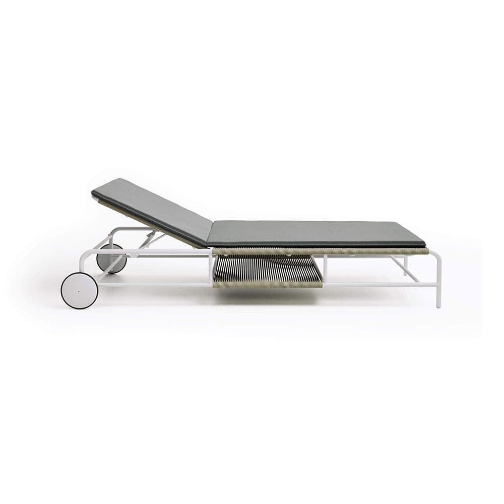 Air Sun Lounger by Atmosphera