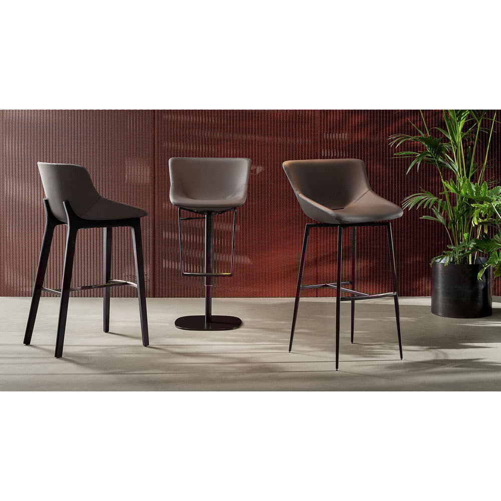 Artika Too Bar Stool by Bonaldo
