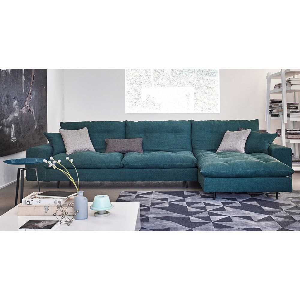 Avarit Sofa by Bonaldo