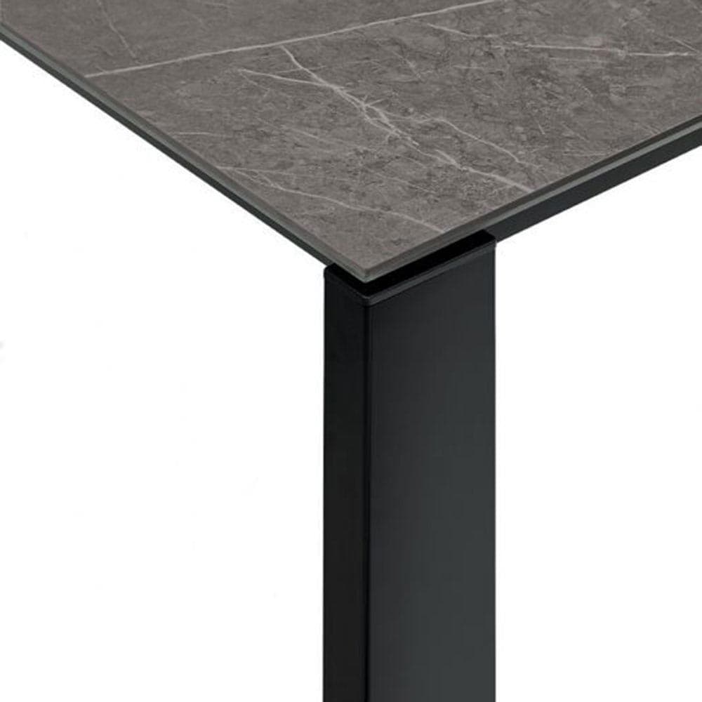 Tom Extending Table by Bontempi