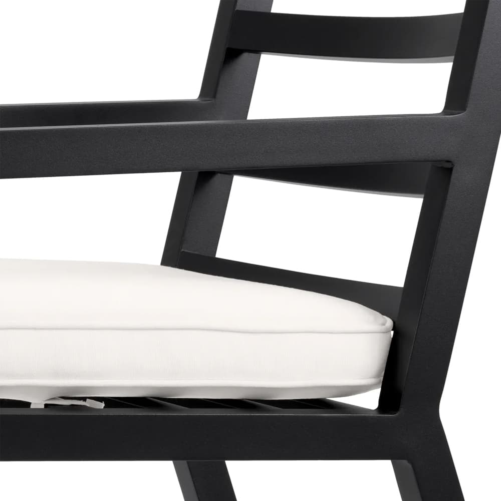Delta 2 Outdoor Chair | By FCI London