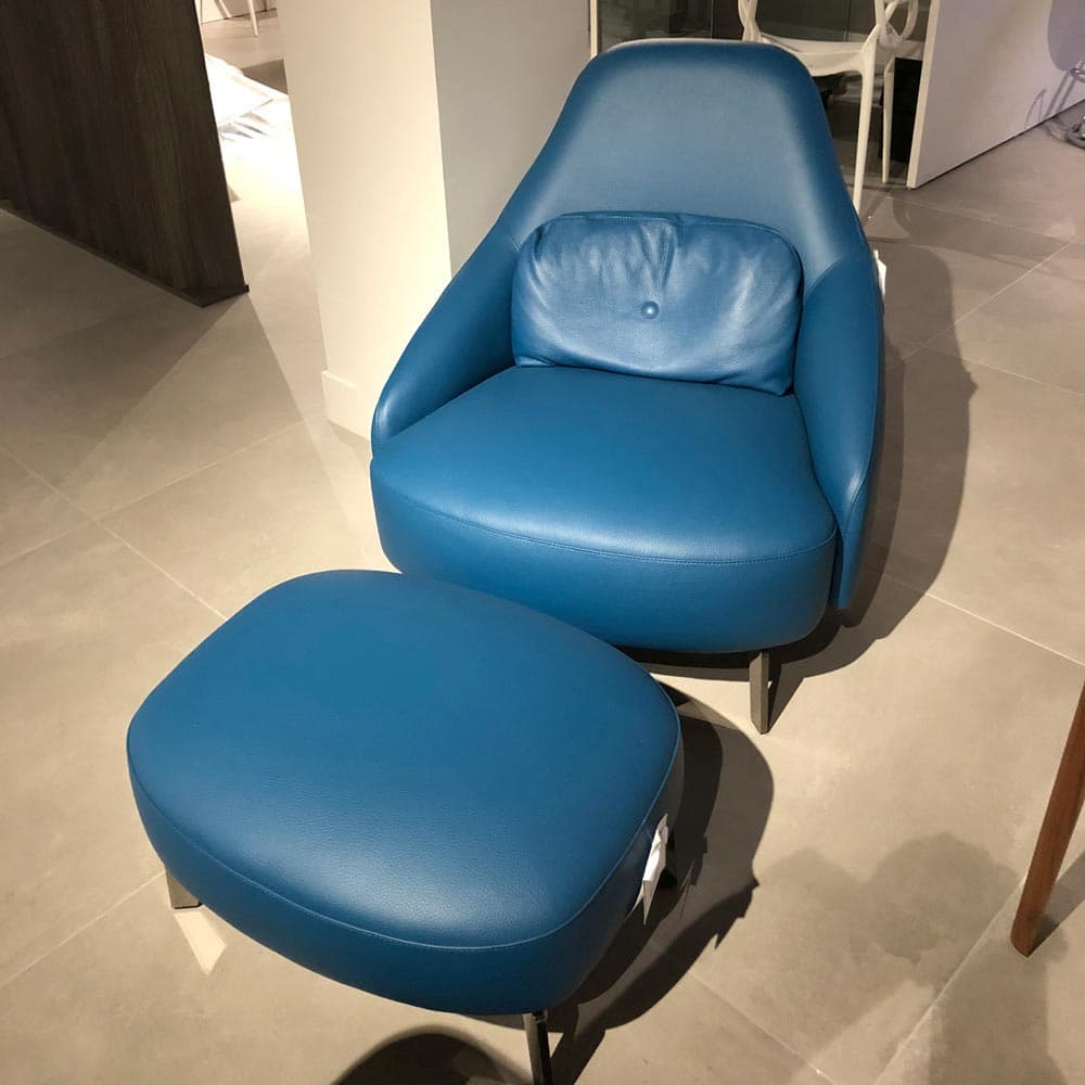 Jill Armchair & Footstool by Leolux | FCI Clearance