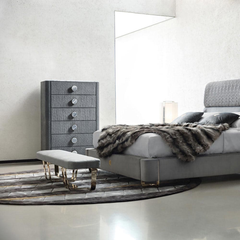 Charisma Round Gold Rug by Giorgio Collection