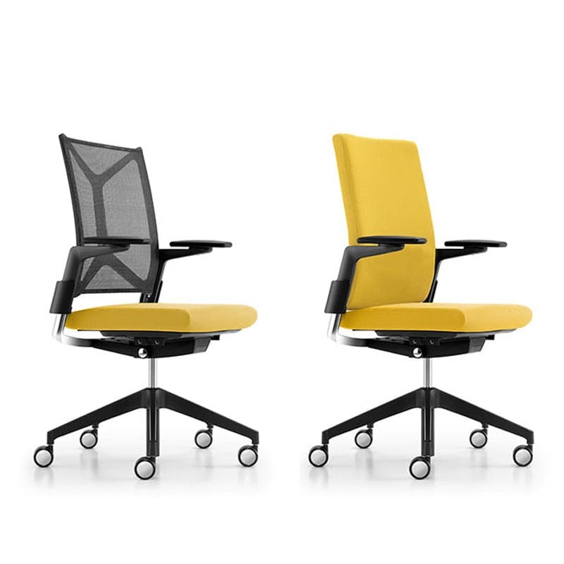 Camiro Swivel Office chair by Girsberger