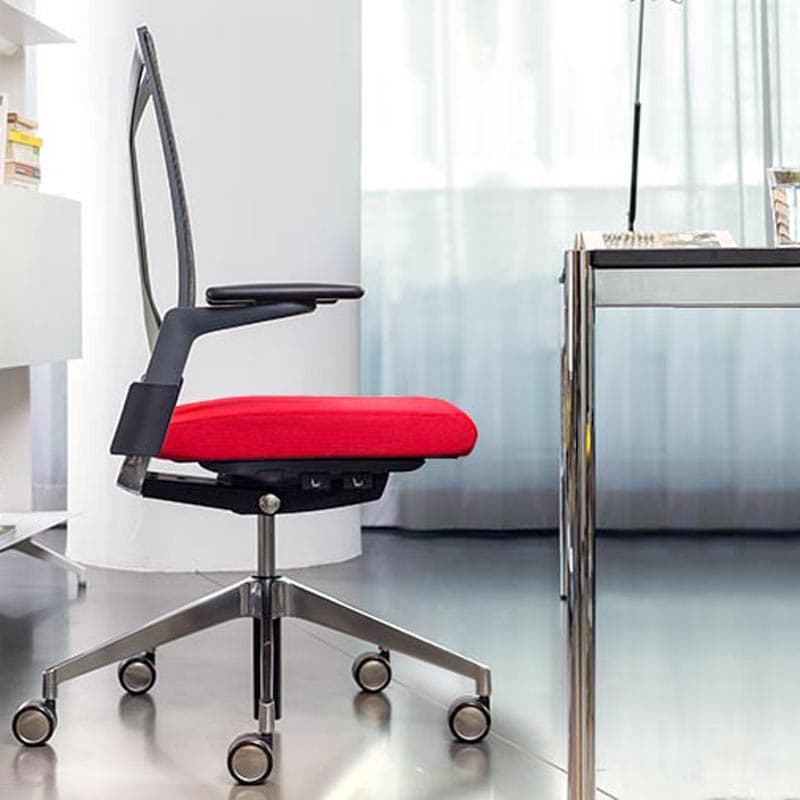 Camiro Swivel Office chair by Girsberger